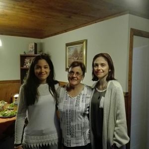 Meet your Posher, Cecilia